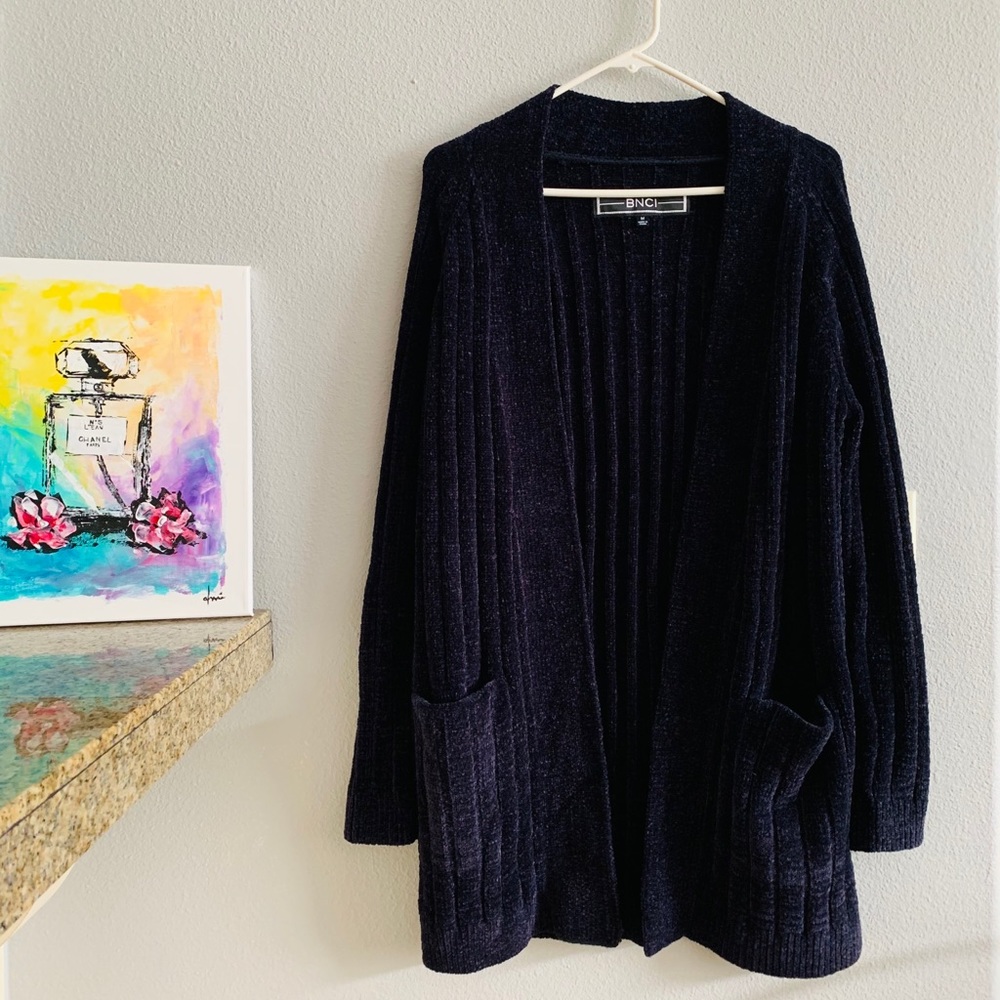 NEW BNCI {velvet dark blue cardigan}